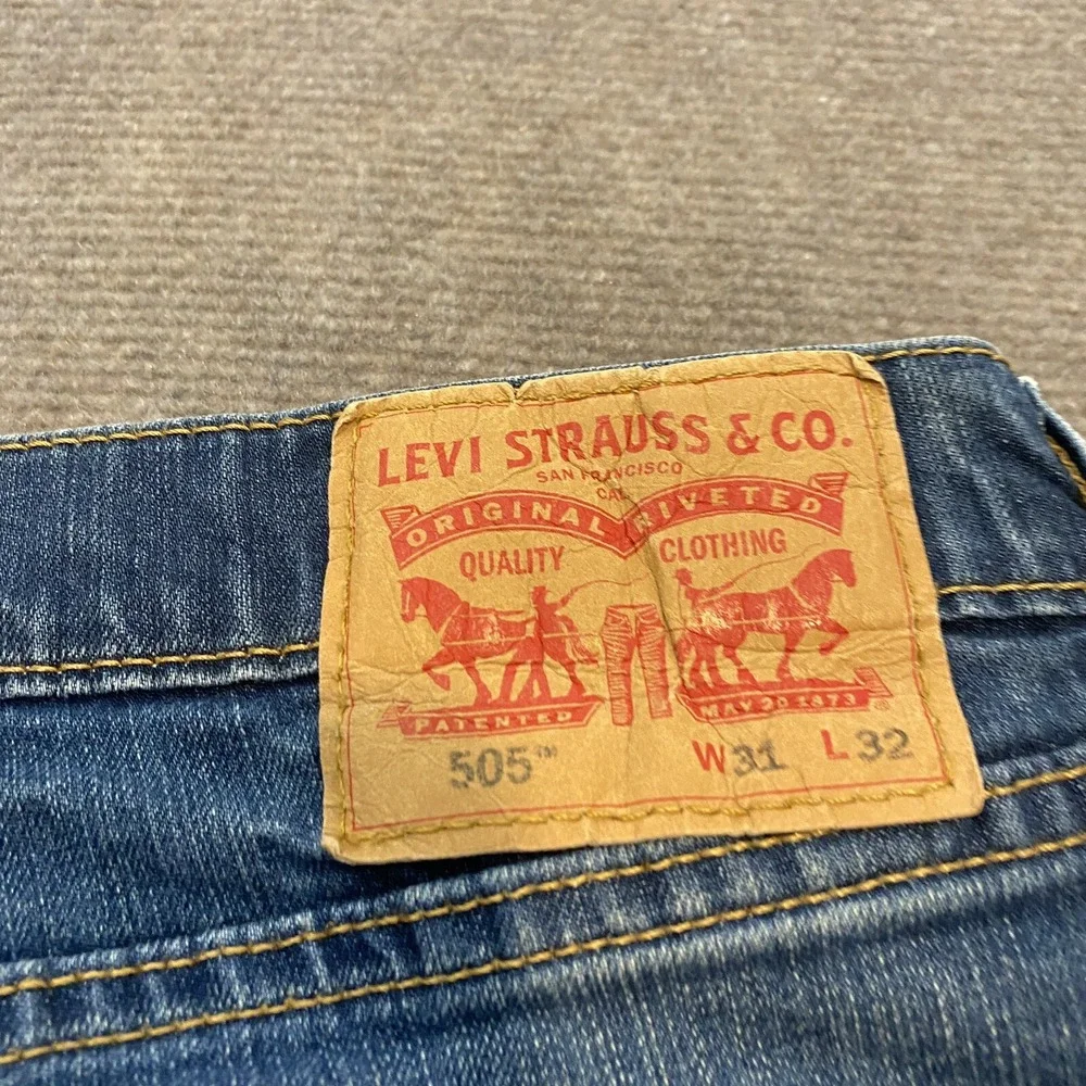 Levis 505 Jeans Mens 31 Fits‎ 30x30 Straight Leg Blue Stone Wash Denim Classic